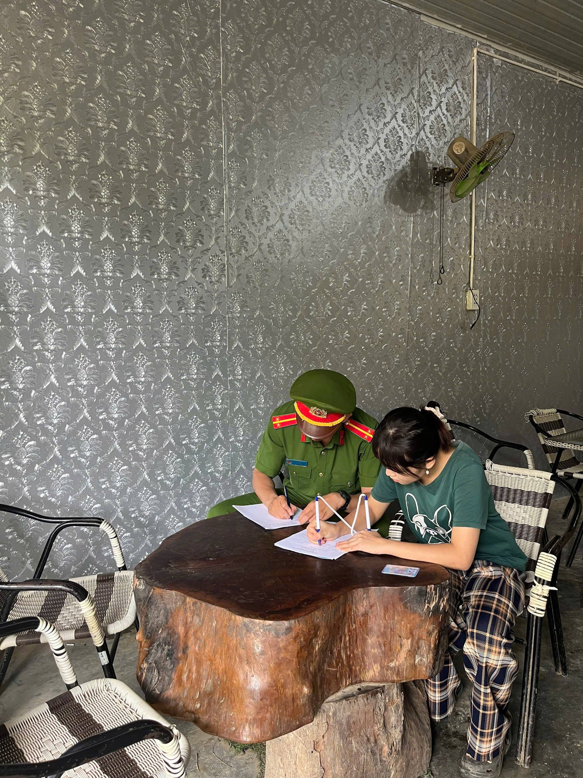 anh tin bai